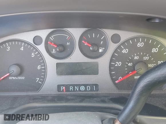 ✅ 2004 Mercury Sable GS • VIN: 1MEFM50U04A617900 • Лот: 40654461. Опубликован ранее на IAAI с пробегом Не указан. Бесплатный доступ к архиву аукционных продаж из США и подробный отчёт об истории автомобиля на DreamBid. Изображение 7.