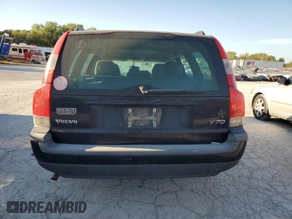 ✅ 2004 Volvo V70 • VIN: YV1SW61T442362257 • Lot: 70983704. Listed on Copart with Not provided. Free auction sales archive from the USA and detailed vehicle history report at DreamBid. Image 6.