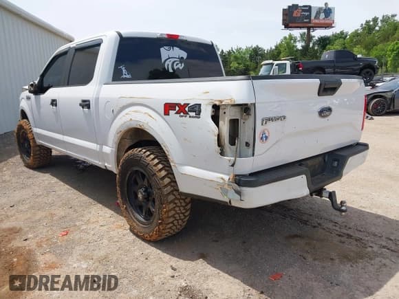 ✅ 2017 Ford F-150 XL • VIN: 1FTEW1EF9HKD73559 • Lot: 42264327. Listed on IAAI with 165,071 mi. Free auction sales archive from the USA and detailed vehicle history report at DreamBid. Image 3.