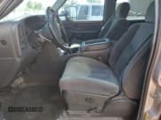 ✅ 2007 Chevrolet Silverado 2500HD LT1 • VIN: 1GCHK23D47F108667 • Лот: 80464745. Опубликован ранее на Copart с пробегом 339 690 миль. Бесплатный доступ к архиву аукционных продаж из США и подробный отчёт об истории автомобиля на DreamBid. Изображение 7.