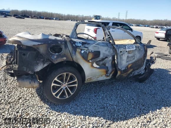 ✅ 2018 Jaguar F-Pace 30t Premium • VIN: SADCJ2GX2JA286958 • Лот: 49437545. Опубликован ранее на Copart с пробегом Не указан. Бесплатный доступ к архиву аукционных продаж из США и подробный отчёт об истории автомобиля на DreamBid. Изображение 3.