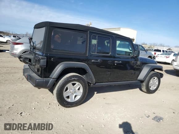 ✅ 2021 Jeep Wrangler Unlimited Sport • VIN: 1C4HJXDGXMW715175 • Lot: 45552765. Listed on Copart with 18,978 mi. Free auction sales archive from the USA and detailed vehicle history report at DreamBid. Image 3.