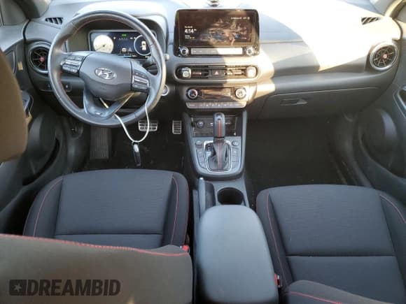 ✅ 2023 Hyundai Kona N Line • VIN: KM8K3CA30PU989183 • Лот: 77581664. Опубликован ранее на Copart с пробегом 27 423 миль. Бесплатный доступ к архиву аукционных продаж из США и подробный отчёт об истории автомобиля на DreamBid. Изображение 8.