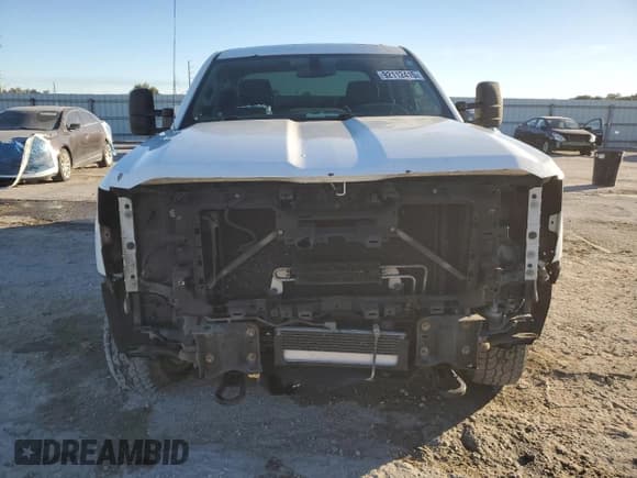 ✅ 2015 Chevrolet Silverado 2500HD Work Truck • VIN: 1GC1KUEG8FF136121 • Lot: 92112415. Listed on Copart with 298,083 mi. Free auction sales archive from the USA and detailed vehicle history report at DreamBid. Image 5.