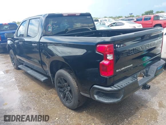 ✅ 2023 Chevrolet Silverado 1500 Custom • VIN: 3GCPABEK6PG212991 • Lot: 42938666. Wystawiony na IAAI z przebiegiem 68 960 mil. Bezpłatny archiwum sprzedaży aukcyjnych z USA i szczegółowy raport historii pojazdu na DreamBid. Zdjęcie 3.