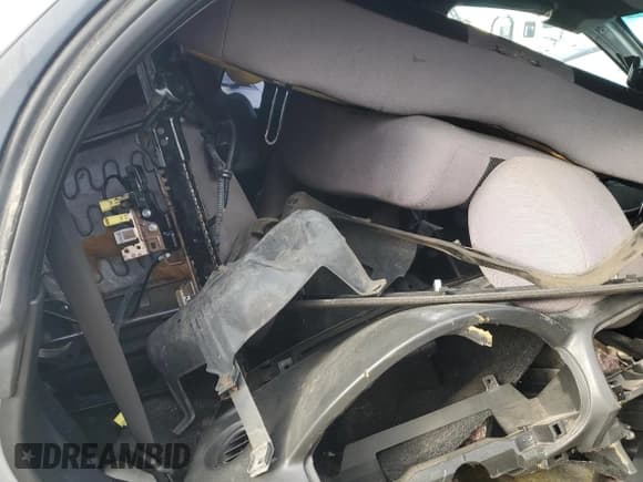 ✅ 2005 Subaru Impreza WRX • VIN: JF1GG29665G806913 • Lot: 45922035. Wystawiony na Copart z przebiegiem Nie podano. Bezpłatny archiwum sprzedaży aukcyjnych z USA i szczegółowy raport historii pojazdu na DreamBid. Zdjęcie 10.