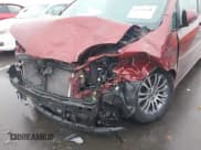 ✅ 2019 Toyota Sienna Limited • VIN: 5TDYZ3DC3KS999695 • Lot: 43572648. Wystawiony na IAAI z przebiegiem 247 498 mil. Bezpłatny archiwum sprzedaży aukcyjnych z USA i szczegółowy raport historii pojazdu na DreamBid. Zdjęcie 6.