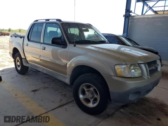 ✅ 2004 Ford Explorer Sport Trac XLS • VIN: 1FMZU67K14UC21140 • Lot: 57873115. Wystawiony na Copart z przebiegiem 131 040 mil. Bezpłatny archiwum sprzedaży aukcyjnych z USA i szczegółowy raport historii pojazdu na DreamBid. Zdjęcie 4.