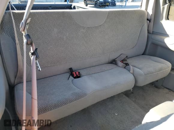 ✅ 1997 Ford F-150 XL • VIN: 1FTDX1868VKA02280 • Lot: 84833045. Wystawiony na Copart z przebiegiem 206 425 mil. Bezpłatny archiwum sprzedaży aukcyjnych z USA i szczegółowy raport historii pojazdu na DreamBid. Zdjęcie 10.