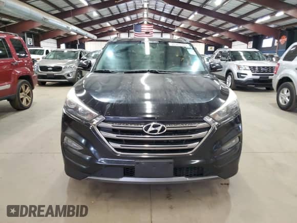 2016 Hyundai Tucson Limited with VIN KM8J3CA21GU156138, listed as a Copart auction lot 90465365 with 247,431 mi miles and Clean title. Bid and sale history available at DreamBid. Image 5.