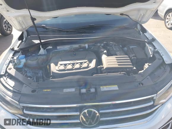 ✅ 2023 Volkswagen Tiguan S • VIN: 3VVRB7AX3PM065181 • Lot: 42419081. Listed on IAAI with 32,495 mi. Free auction sales archive from the USA and detailed vehicle history report at DreamBid. Image 10.