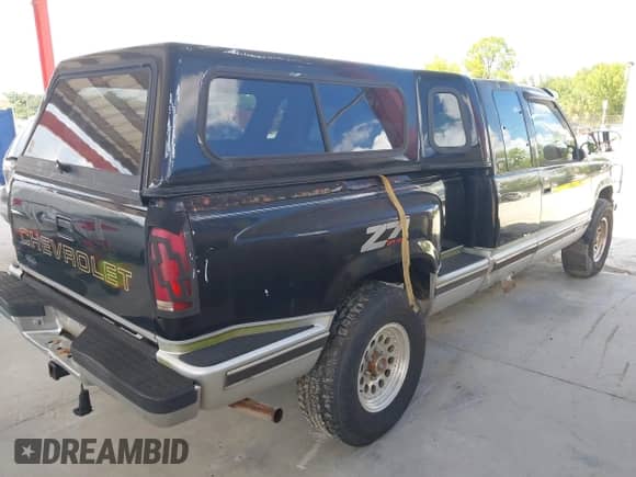 1993 Chevrolet Silverado 1500 с VIN 2GCEK19K7P1138868, выставлен на аукционе IAAI как лот 43229444 с пробегом 123 885 миль миль и . История ставок и продаж доступна на DreamBid. Изображение 4.