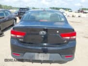 ✅ 2020 Kia Rio S • VIN: 3KPA24AD9LE330058 • Lot: 42839241. Wystawiony na IAAI z przebiegiem 106 913 mil. Bezpłatny archiwum sprzedaży aukcyjnych z USA i szczegółowy raport historii pojazdu na DreamBid. Zdjęcie 16.