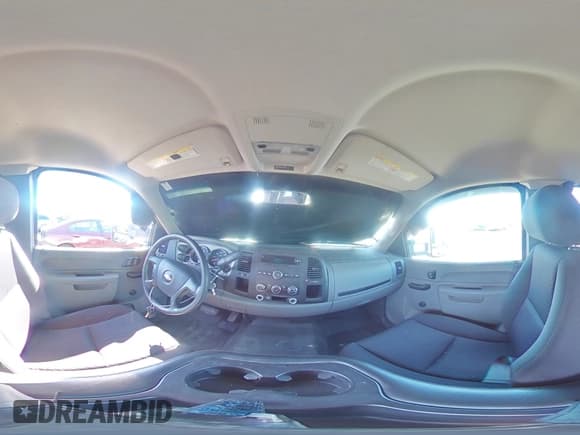 ✅ 2011 Chevrolet Silverado 2500HD Work Truck • VIN: 1GB2CVCG0BZ282715 • Лот: 86887185. Опубликован ранее на Copart с пробегом 192 424 миль. Бесплатный доступ к архиву аукционных продаж из США и подробный отчёт об истории автомобиля на DreamBid. Изображение 14.