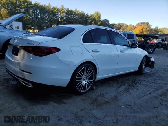 ✅ 2023 Mercedes-Benz C 300 • VIN: W1KAF4HB3PR138899 • Lot: 85318655. Wystawiony na Copart z przebiegiem Nie podano. Bezpłatny archiwum sprzedaży aukcyjnych z USA i szczegółowy raport historii pojazdu na DreamBid. Zdjęcie 3.