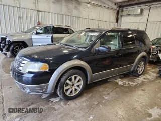 ✅ 2009 Ford Taurus X SEL • VIN: 1FMDK02WX9GA03971 • Лот: 86678015. Опубликован ранее на Copart с пробегом 214 728 миль. Бесплатный доступ к архиву аукционных продаж из США и подробный отчёт об истории автомобиля на DreamBid. Изображение 1.