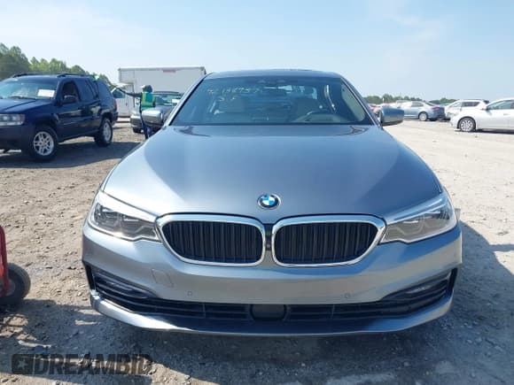 ✅ 2017 BMW 5 Series 540i • VIN: WBAJE5C30HG915326 • Lot: 42138937. Listed on IAAI with 96,105 mi. Free auction sales archive from the USA and detailed vehicle history report at DreamBid. Image 13.