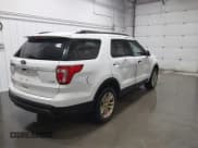 ✅ 2017 Ford Explorer • VIN: 1FM5K8BH0HGA70842 • Lot: 43721155. Wystawiony na IAAI z przebiegiem 123 633 mil. Bezpłatny archiwum sprzedaży aukcyjnych z USA i szczegółowy raport historii pojazdu na DreamBid. Zdjęcie 4.