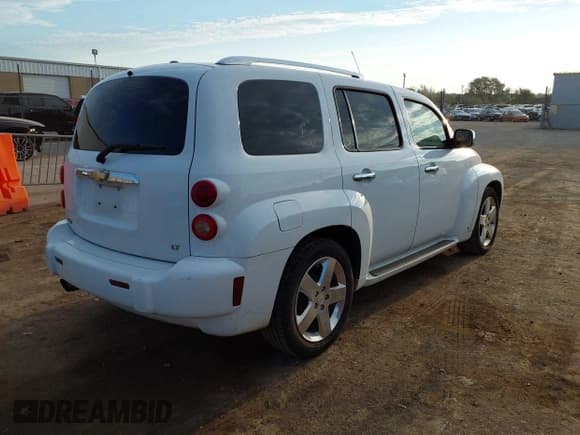 ✅ 2007 Chevrolet HHR LT • VIN: 3GNDA33P57S559045 • Lot: 43475927. Listed on IAAI with 237,085 mi. Free auction sales archive from the USA and detailed vehicle history report at DreamBid. Image 4.