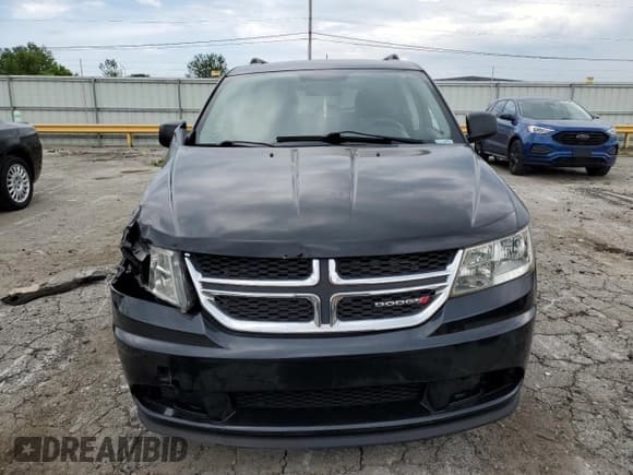✅ 2017 Dodge Journey SE • VIN: 3C4PDCAB2HT709371 • Lot: 83861085. Wystawiony na Copart z przebiegiem 118 596 mil. Bezpłatny archiwum sprzedaży aukcyjnych z USA i szczegółowy raport historii pojazdu na DreamBid. Zdjęcie 5.