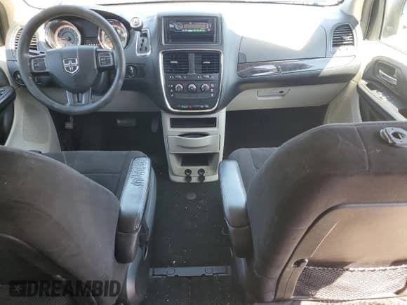 2013 Dodge Grand Caravan SXT с VIN 2C4RDGBG3DR804237, выставлен на аукционе Copart как лот 69322755 с пробегом 282 047 миль миль и Списание • Salvage title. История ставок и продаж доступна на DreamBid. Изображение 8.