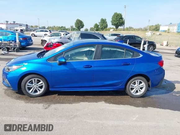 2017 Chevrolet Cruze LT with VIN 1G1BE5SM1H7174470, listed as a IAAI auction lot 43209790 with 73,665 mi miles and . Bid and sale history available at DreamBid. Image 14.