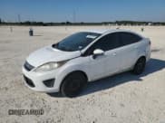 ✅ 2013 Ford Fiesta SE • VIN: 3FADP4BJ9DM167072 • Лот: 82545105. Опубликован ранее на Copart с пробегом 147 949 миль. Бесплатный доступ к архиву аукционных продаж из США и подробный отчёт об истории автомобиля на DreamBid. Изображение 1.