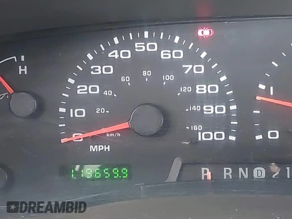 ✅ 2003 Ford F-350 XL • VIN: 1FTSW31S83EB20256 • Лот: 41562552. Опубликован ранее на IAAI с пробегом 119 659 миль. Бесплатный доступ к архиву аукционных продаж из США и подробный отчёт об истории автомобиля на DreamBid. Изображение 16.