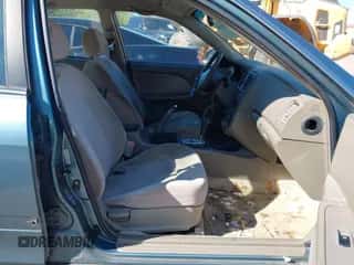 2004 Hyundai Sonata with VIN KMHWF25S74A048301, listed as a IAAI auction lot 41790506 with 179,740 mi miles and . Bid and sale history available at DreamBid. Image 5.