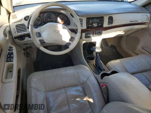 2005 Chevrolet Impala LS z VIN 2G1WH52K659215046, wystawiony jako Copart lot #82394295 z przebiegiem 125 346 mil mil oraz Szkoda całkowita • Salvage title. Historia ofert i sprzedaży dostępna na DreamBid. Obrazek 8.