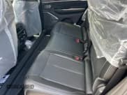 ✅ 2023 Jeep Grand Cherokee Overland • VIN: 1C4RJYD60P8914617 • Lot: 67291685. Wystawiony na Copart z przebiegiem 42 mil. Bezpłatny archiwum sprzedaży aukcyjnych z USA i szczegółowy raport historii pojazdu na DreamBid. Zdjęcie 14.