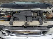 ✅ 2005 Ford Econoline Cargo • VIN: 1FTNE24L15HA25022 • Lot: 84169975. Wystawiony na Copart z przebiegiem 192 720 mil. Bezpłatny archiwum sprzedaży aukcyjnych z USA i szczegółowy raport historii pojazdu na DreamBid. Zdjęcie 12.