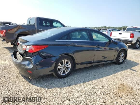 2014 Hyundai Sonata GLS with VIN 5NPEB4AC6EH869566, listed as a Copart auction lot 81251525 with 198,570 mi miles and Salvage title. Bid and sale history available at DreamBid. Image 3.