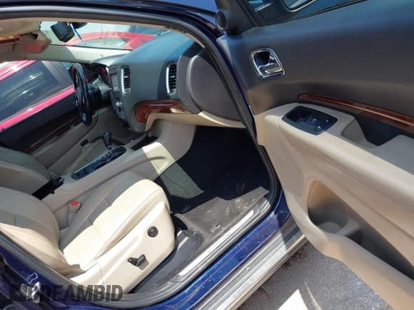 ✅ 2013 Dodge Durango Citadel • VIN: 1C4SDHET2DC665680 • Lot: 42407968. Listed on IAAI with 214,019 mi. Free auction sales archive from the USA and detailed vehicle history report at DreamBid. Image 5.