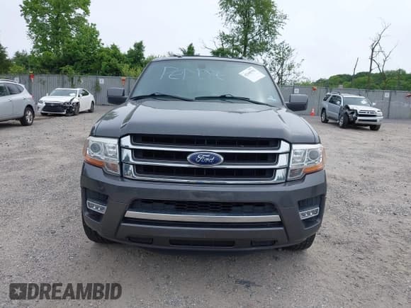 ✅ 2015 Ford Expedition Limited • VIN: 1FMJU1KT2FEF07608 • Лот: 42360792. Опубликован ранее на IAAI с пробегом 139 993 миль. Бесплатный доступ к архиву аукционных продаж из США и подробный отчёт об истории автомобиля на DreamBid. Изображение 12.