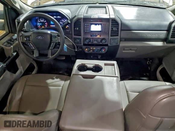 ✅ 2020 Ford F-250 XL • VIN: 1FT7W2B64LED06491 • Lot: 95730605. Listed on Copart with 49,761 mi. Free auction sales archive from the USA and detailed vehicle history report at DreamBid. Image 8.