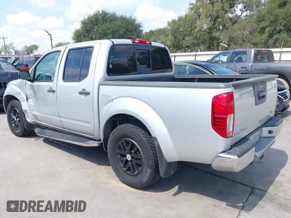 ✅ 2019 Nissan Frontier SV • VIN: 1N6AD0EV1KN761443 • Lot: 43256553. Listed on IAAI with 96,867 mi. Free auction sales archive from the USA and detailed vehicle history report at DreamBid. Image 3.