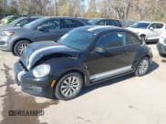 ✅ 2014 Volkswagen Beetle Entry • VIN: 3VWFP7AT1EM611356 • Лот: 43696715. Опубликован ранее на IAAI с пробегом 166 822 миль. Бесплатный доступ к архиву аукционных продаж из США и подробный отчёт об истории автомобиля на DreamBid. Изображение 2.