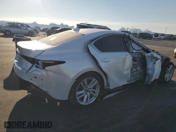 ✅ 2024 Lexus IS 300 • VIN: JTHCA1D29R5132524 • Lot: 91416305. Listed on Copart with 29,491 mi. Free auction sales archive from the USA and detailed vehicle history report at DreamBid. Image 3.