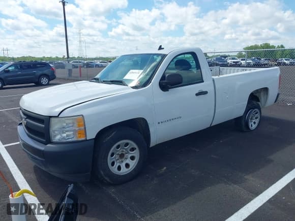 ✅ 2007 Chevrolet Silverado 1500 Work Truck • VIN: 1GCEC14C37E593728 • Лот: 42045120. Опубликован ранее на IAAI с пробегом 38 250 миль. Бесплатный доступ к архиву аукционных продаж из США и подробный отчёт об истории автомобиля на DreamBid. Изображение 17.