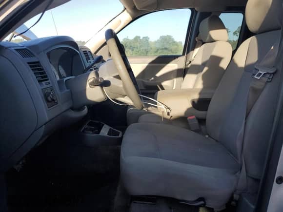 2006 Dodge Dakota ST с VIN 1D7HE22K16S653728, выставлен на аукционе Copart как лот 74314944 с пробегом 175 916 миль миль и Списание • Salvage title. История ставок и продаж доступна на DreamBid. Изображение 7.