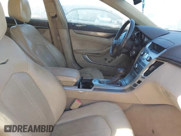 ✅ 2010 Cadillac CTS • VIN: 1G6DJ8EG2A0149193 • Lot: 43687948. Listed on IAAI with 197,999 mi. Free auction sales archive from the USA and detailed vehicle history report at DreamBid. Image 5.