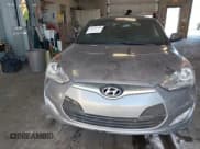 ✅ 2017 Hyundai Veloster • VIN: KMHTC6AD7HU321025 • Lot: 41432334. Wystawiony na IAAI z przebiegiem 88 647 mil. Bezpłatny archiwum sprzedaży aukcyjnych z USA i szczegółowy raport historii pojazdu na DreamBid. Zdjęcie 13.