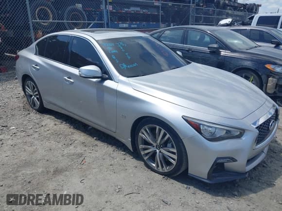 ✅ 2018 Infiniti Q50 Luxe • VIN: JN1EV7AP2JM357558 • Lot: 42070640. Listed on IAAI with 65,804 mi. Free auction sales archive from the USA and detailed vehicle history report at DreamBid. Image 1.