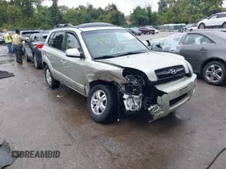 2007 Hyundai Tucson SE with VIN KM8JN72D67U478713, listed as a IAAI auction lot 43307163 with 67,743 mi miles and . Bid and sale history available at DreamBid. Image 1.