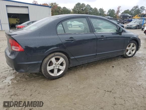 ✅ 2006 Honda Civic LX • VIN: 1HGFA16516L134072 • Lot: 90712975. Wystawiony na Copart z przebiegiem 292 947 mil. Bezpłatny archiwum sprzedaży aukcyjnych z USA i szczegółowy raport historii pojazdu na DreamBid. Zdjęcie 3.