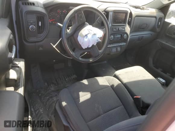 2022 Chevrolet Silverado 1500 Work Truck z VIN 3GCNWAED0NG178354, wystawiony jako Copart lot #53003255 z przebiegiem 21 068 mil mil oraz Czysty tytuł • Clean title. Historia ofert i sprzedaży dostępna na DreamBid. Obrazek 8.