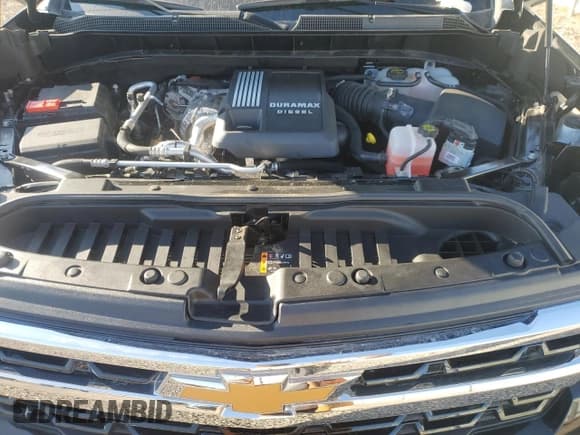 ✅ 2025 Chevrolet Silverado 1500 • VIN: 3GCUKDE86SG208013 • Лот: 81383525. Опубликован ранее на Copart с пробегом 7 423 миль. Бесплатный доступ к архиву аукционных продаж из США и подробный отчёт об истории автомобиля на DreamBid. Изображение 11.