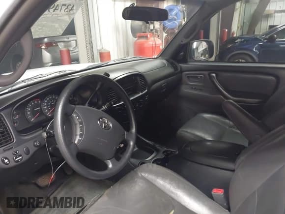 ✅ 2005 Toyota Tundra SR5 • VIN: 5TBET34165S486800 • Lot: 43749606. Wystawiony na IAAI z przebiegiem 187 155 mil. Bezpłatny archiwum sprzedaży aukcyjnych z USA i szczegółowy raport historii pojazdu na DreamBid. Zdjęcie 5.