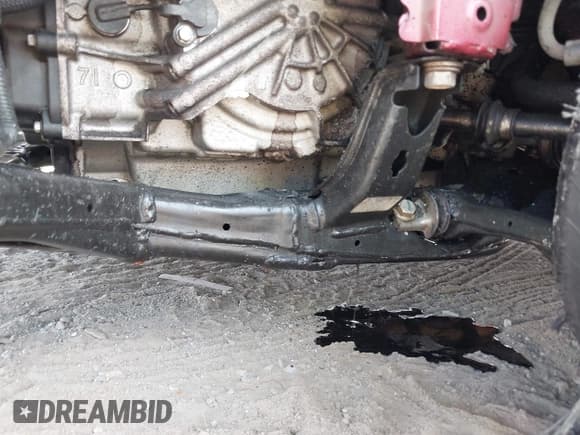 ✅ 2020 Chevrolet Equinox Premier • VIN: 3GNAXNEV4LS659477 • Лот: 43486084. Опубликован ранее на IAAI с пробегом 101 377 миль. Бесплатный доступ к архиву аукционных продаж из США и подробный отчёт об истории автомобиля на DreamBid. Изображение 19.